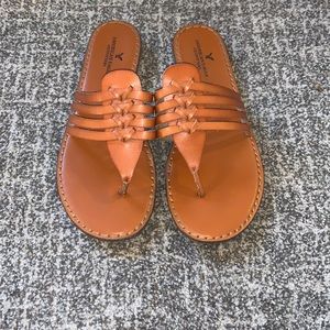 American Eagle sandals size 9